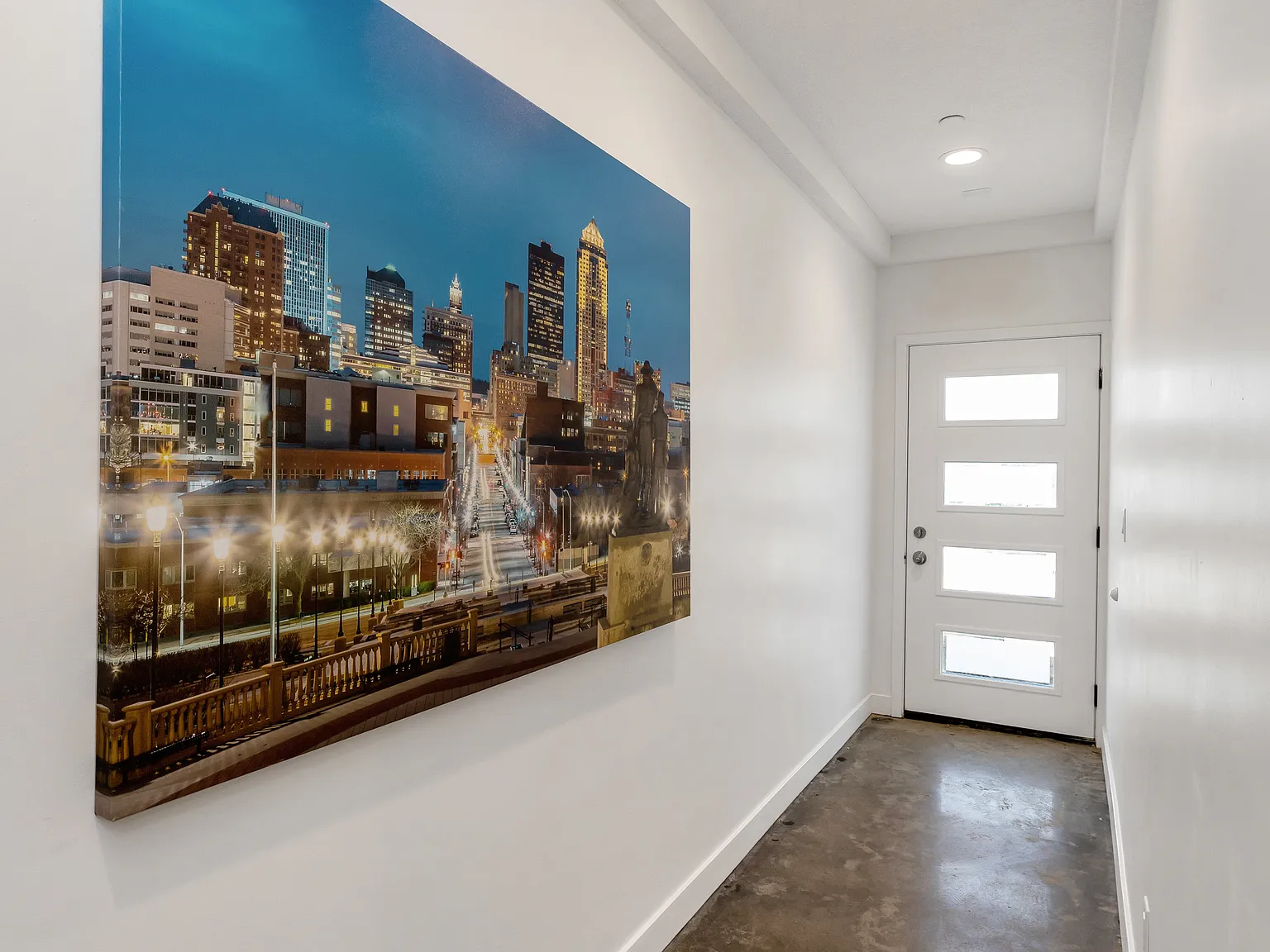 2 bed, 2.5 bath, 1550 sqft, $2,395 — Photo 2