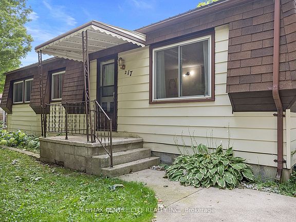 3rd image of 10085 Culloden Rd #217
