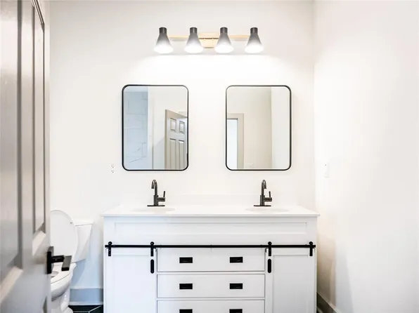 31727 Cypress Cir, Waller, TX 77484