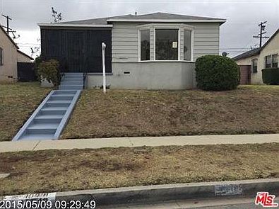 1st image of 10918 S Manhattan Pl