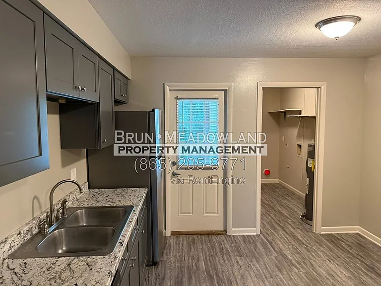 8719 Gleason Dr #A — Photo 12