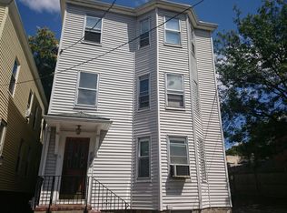 11 Cameron St, Brookline, MA 02445