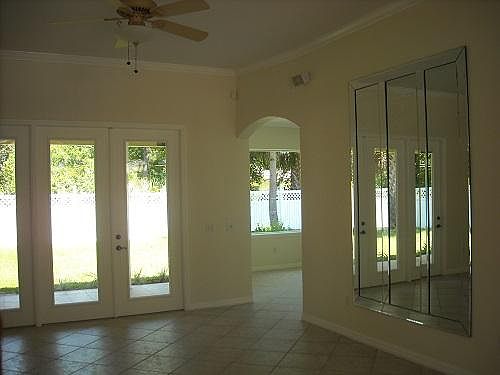 1st image of 25 Pine Grove Dr