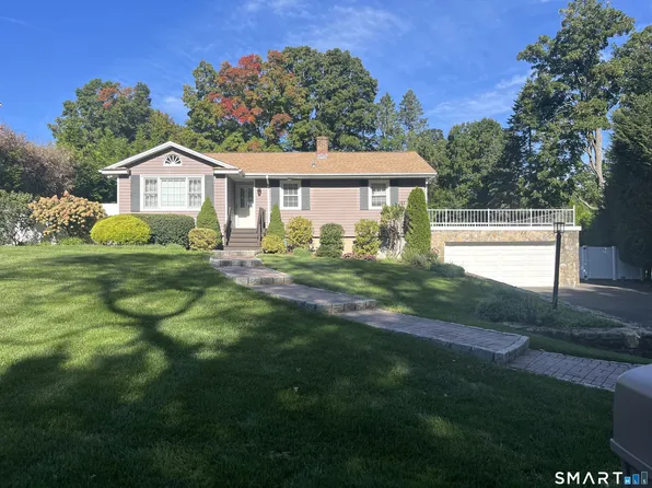 (undisclosed Address), Shelton, CT 06484