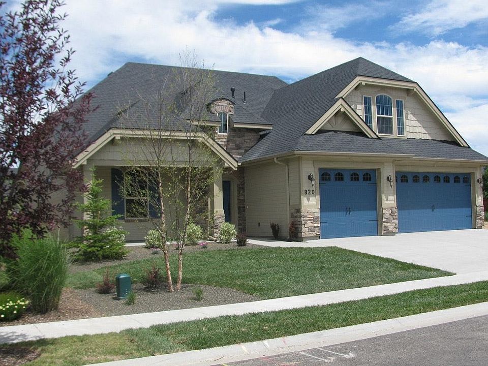 1st image of 820 W Cagney Dr