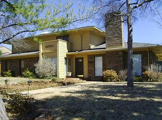 9402 Bill Browne Ln, Dallas, TX 75243
