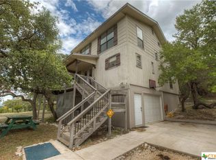 152 Black Oak Dr, Canyon Lake, TX 78133