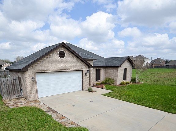 4th image of 2001 Water Willow Dr