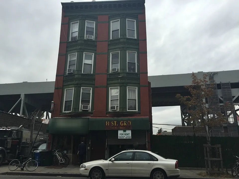 Building Photo