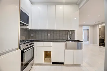 Rented by REAL New York