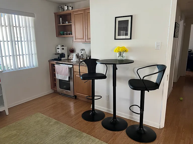428 N Treat Ave — Photo 21