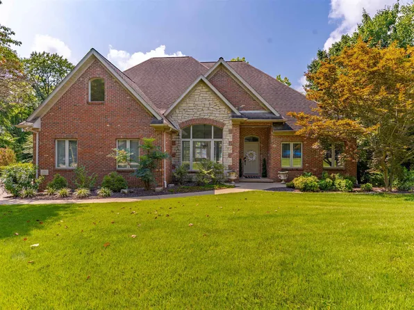 701 Cobblestone Dr, Evansville, IN 47715