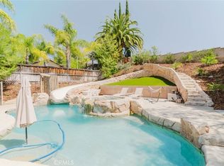 32480 The Old Rd, Castaic, CA 91384