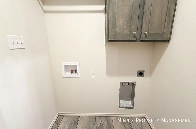 5508 Kemper St #1 — Photo 15