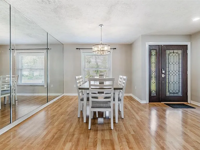 1 Fernery Ln — Photo 37