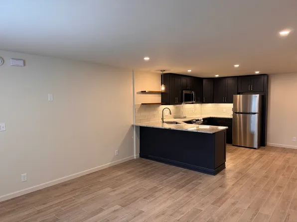1735 S Cheyenne Ave APT E, Tulsa, OK 74119