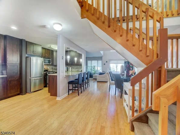 12 Springbrook Rd, Montville Twp., NJ 07045