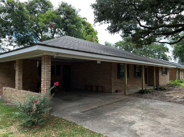 106 Claymore Dr, Lafayette, LA 70503