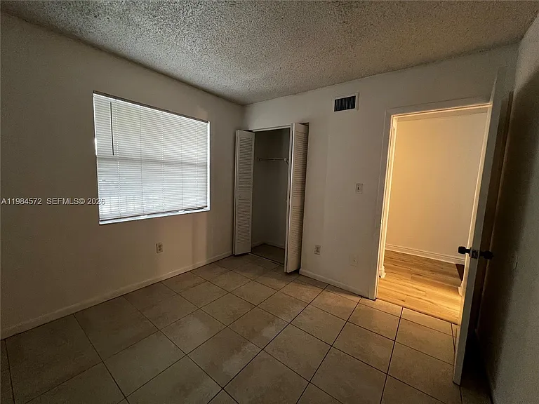 6001 Shakerwood Cir #204 — Photo 15
