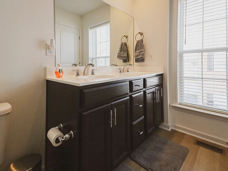 1317 Canning Way — Photo 52