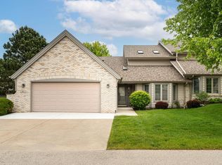 413 Quail Point Dr, Mount Pleasant, WI 53406