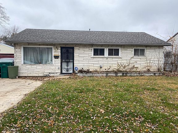 2nd image of 2726 Marshalltown Dr