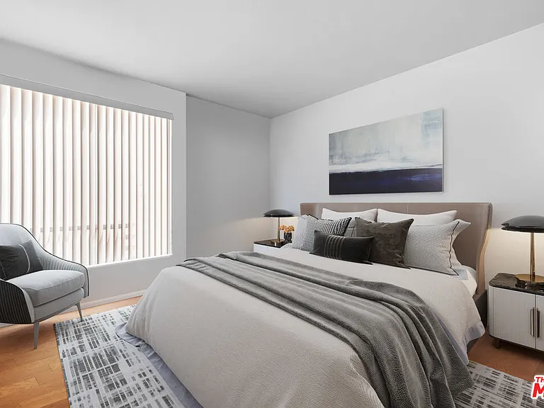1200 S Corning St #201 — Photo 23