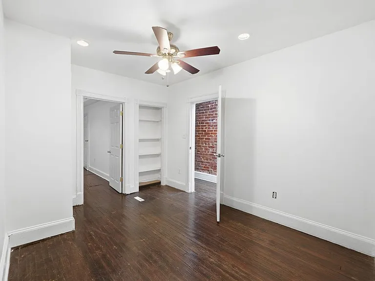 2711 11th St NW #C — Photo 12