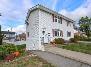 3 Field St, Nashua, NH 03060