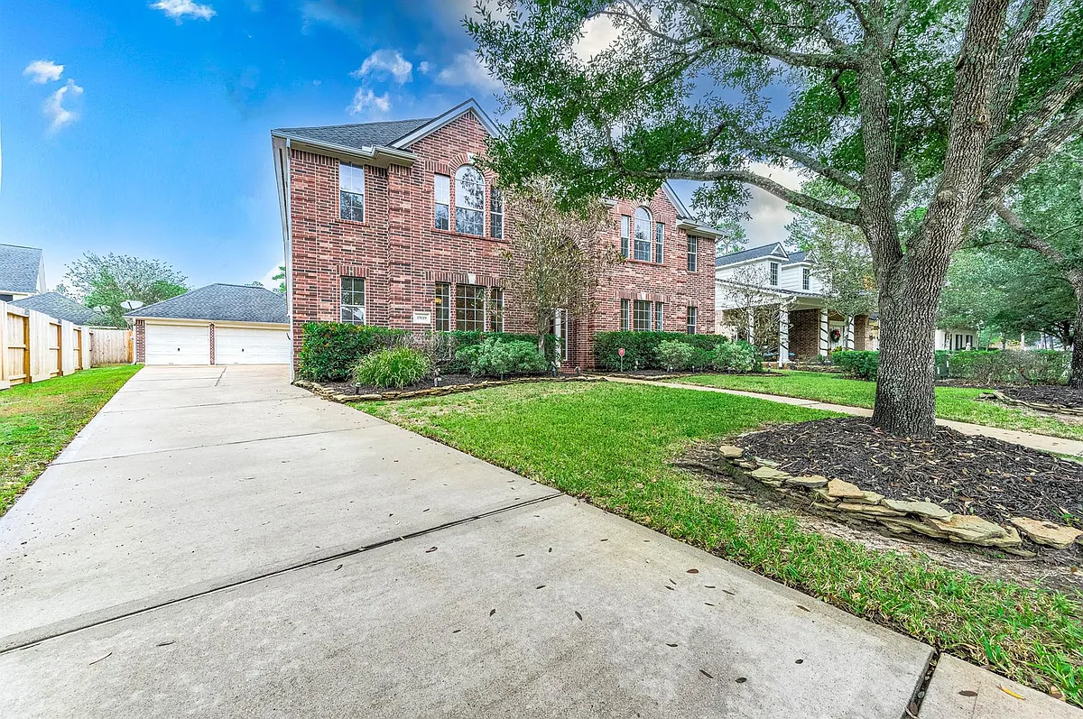 Building Photo - 15119 Shady Gate Ct