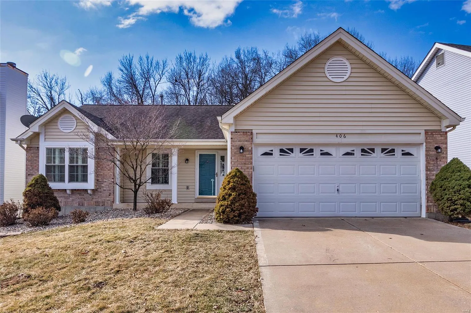 406 Autumn Peak Dr photo 1