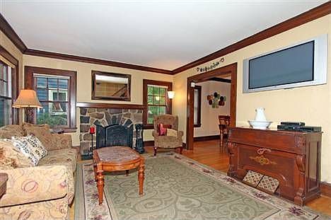 4th image of this home