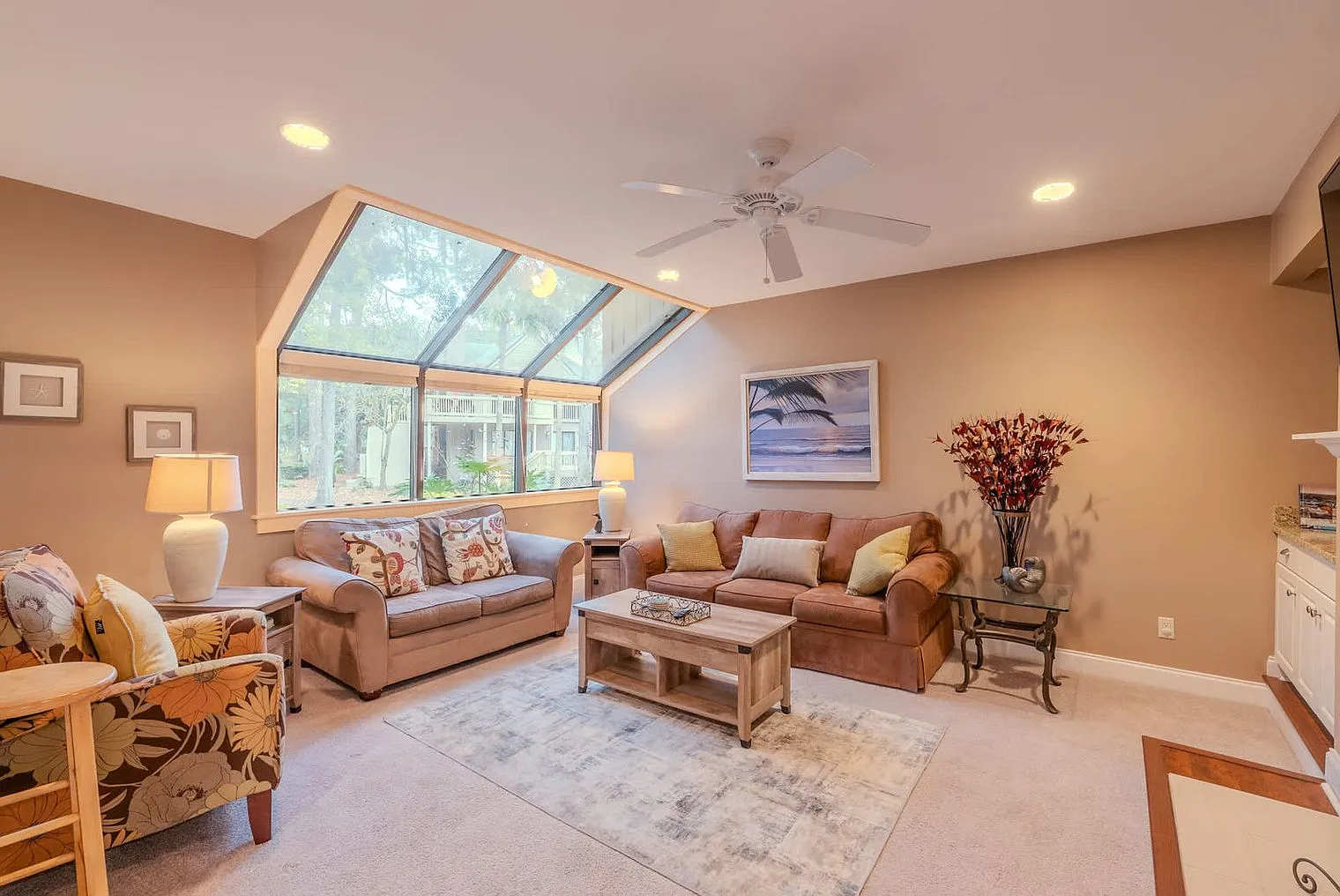 3 bed, 3.0 bath, 1797 sqft, $3,735 — Photo 1