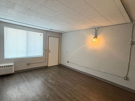 2nd image of 21201 Woodward Ave #111