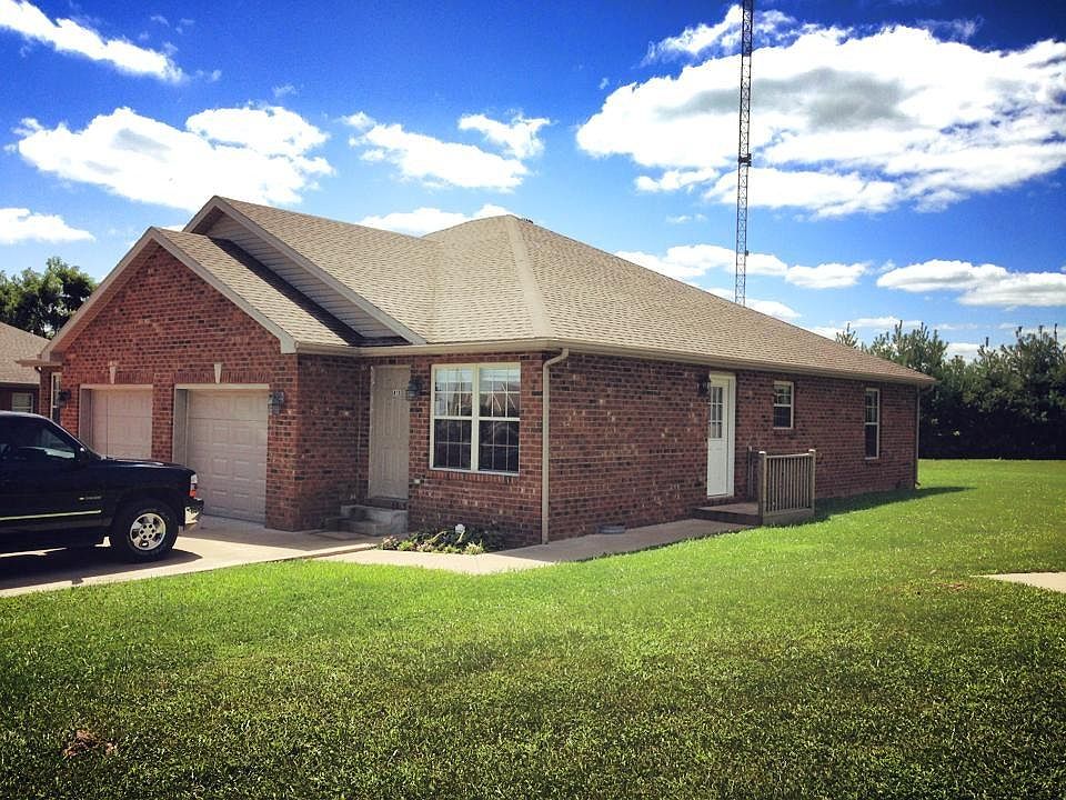 1st image of 813 Cobbler Ln E #813