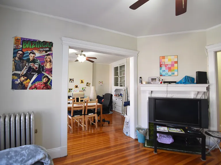 12 Strathmore Rd #2 — Photo 6