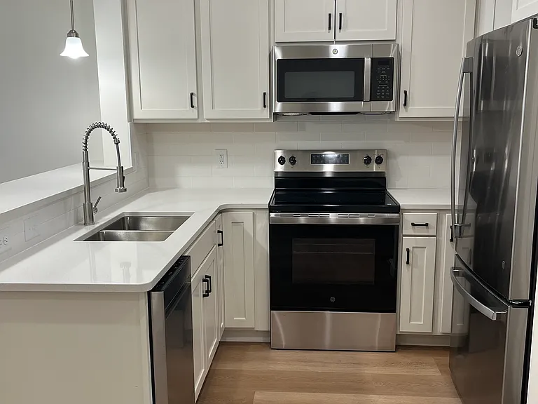 538 Lake Ave — Photo 4