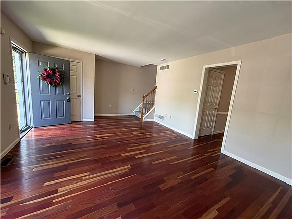 2nd image of 1514 Ravena St #Q