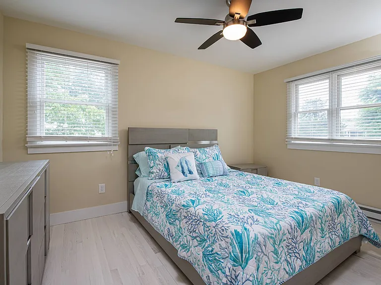 55 Shinnecock Rd #A — Photo 12