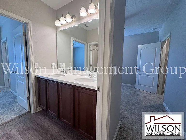 2518 Cagliari Ln — Photo 16
