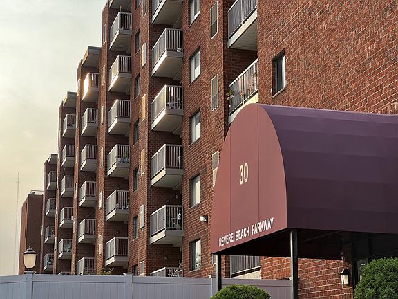 3rd image of 30 Revere Beach Pkwy APT 411