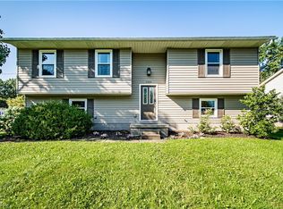 5384 Fishcreek Rd, Stow, OH 44224