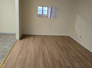 308 Maple Ave #6, Westbury, NY 11590