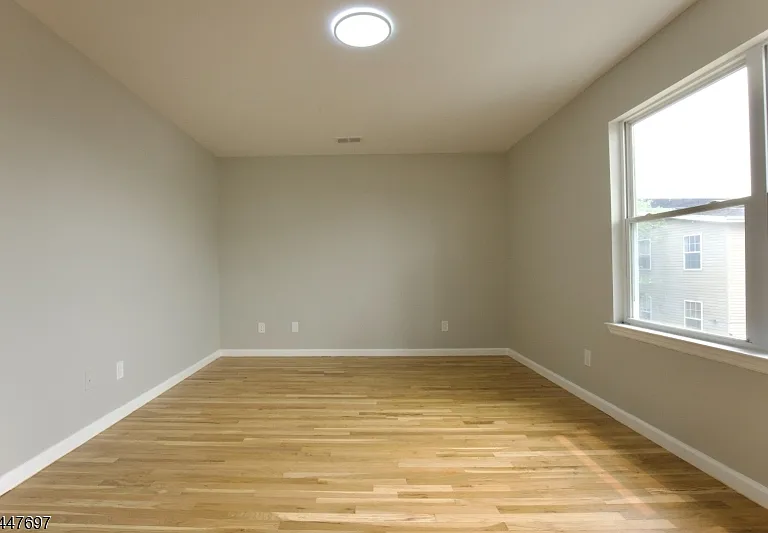 452 Marshall St #2 — Photo 14