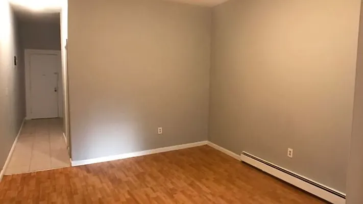 Rented by Nooklyn NYC LLC | media 31