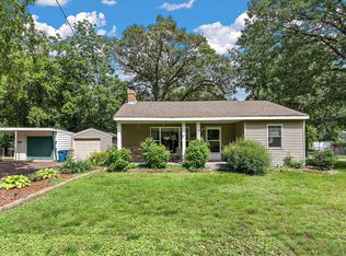 867 2nd St SE, Forest Lake, MN 55025