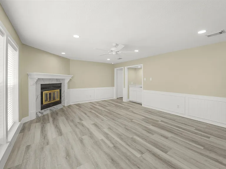 4138 Club Valley Dr — Photo 37