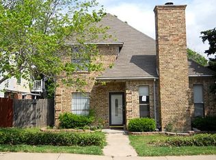 258 Lydia Cir, Irving, TX 75060