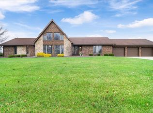 836 W 20th St, Jasper, IN 47546