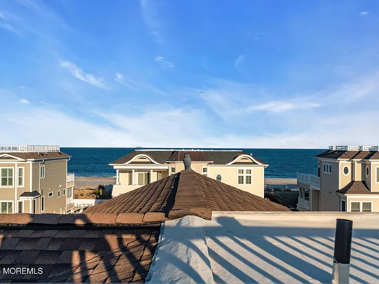 2 Tradewinds Ln — Photo 53